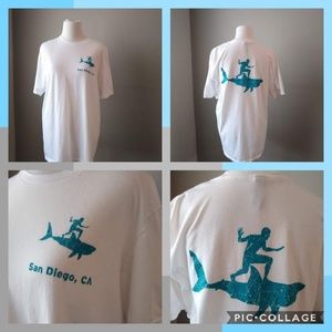 San Diego, California Surfer Shark Men's T-Shirt M